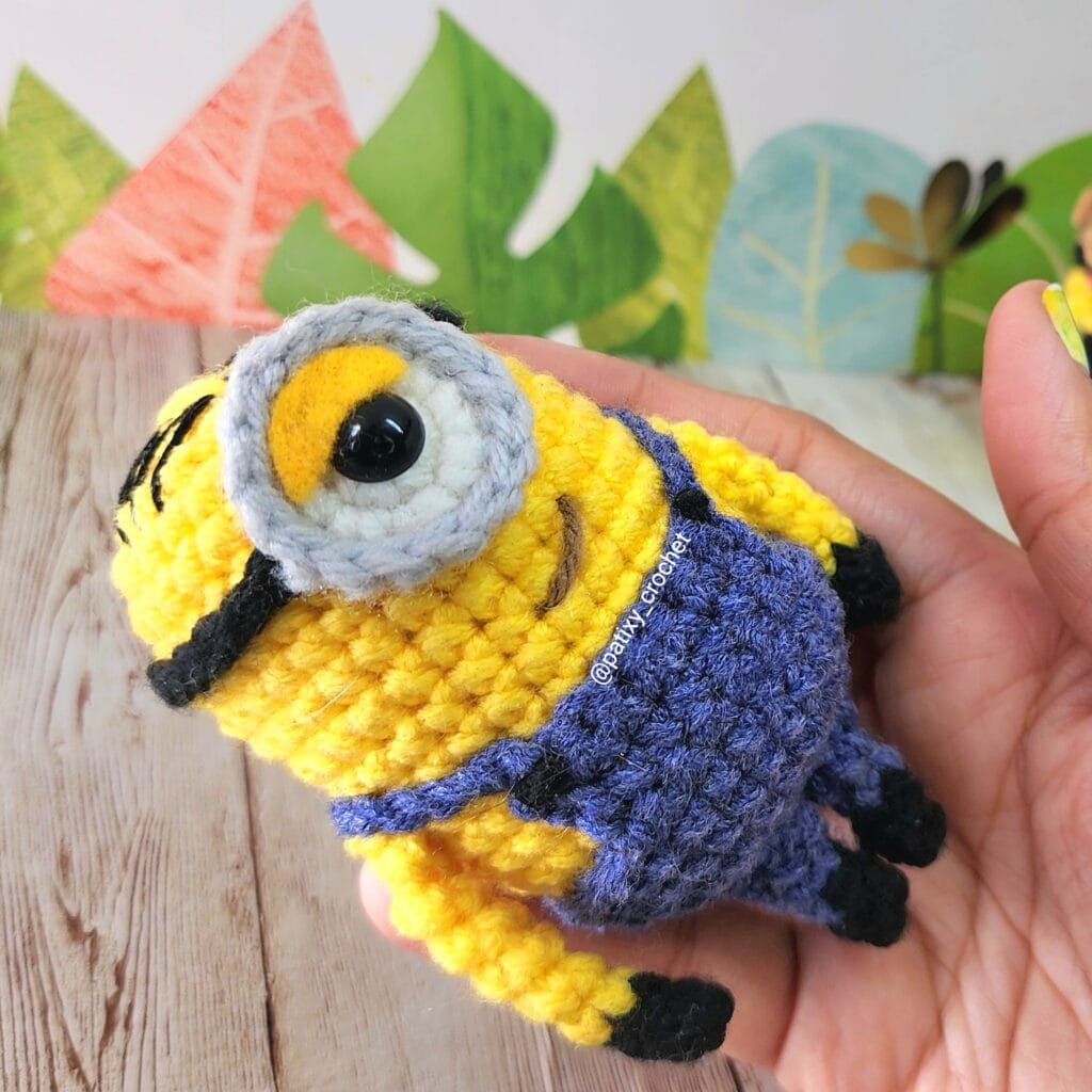 Stuart Minions Amigurumi With Pattern And Video For Free Patixy Crochet